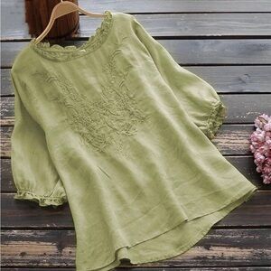 Women Retro Cotton Shirt Floral Embroidery Crew Neck Blouse Plus Size